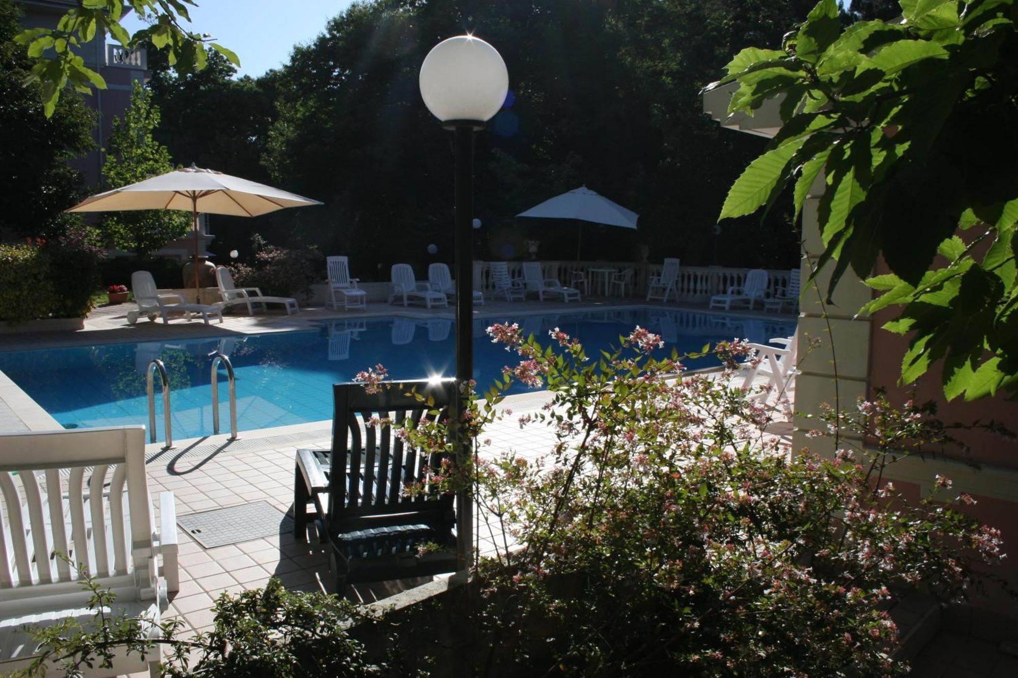 Hotel Gioia Garden Fiuggi Ngoại thất bức ảnh