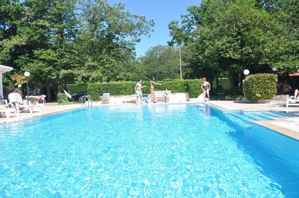 Hotel Gioia Garden Fiuggi Ngoại thất bức ảnh